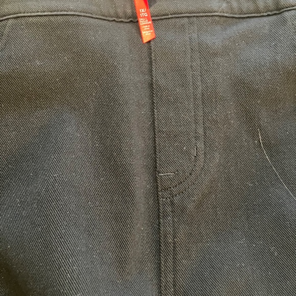 SPANX PANTS BLACK-  SIZE 1X RETAIL $148 - $35 or BEST OFFER - Picture 4 of 7